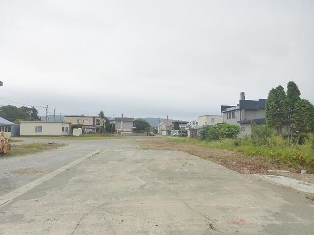 1,377 sqm Commercial Land for Lease in Naganuma, Hokkaido - Thumbnail 3