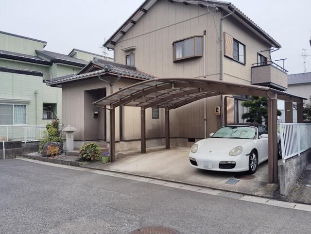 Spacious 4LDK House in Ōgaki, Gifu Prefecture - Image 1
