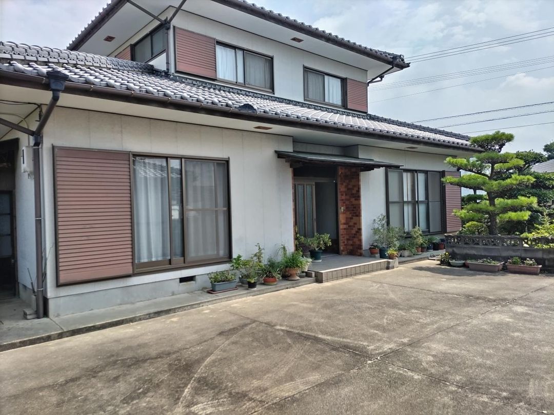 7DK House on 507 sqm Land in Itano, Tokushima for 10.8M Yen - Image 1