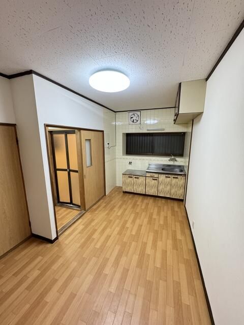 3LDK House with Garage & Parking for Sale in Kizugawa, Kyoto - Thumbnail 3