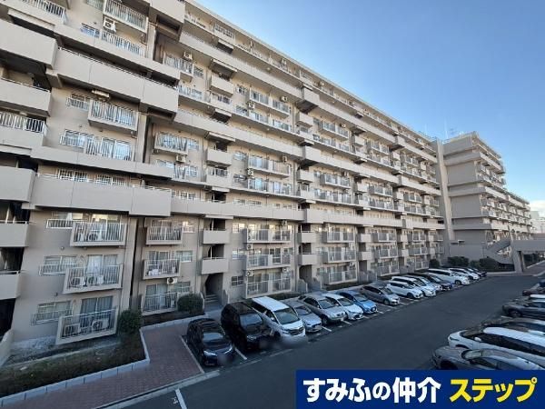 4LDK Apartment for Sale in Totsuka, Yokohama - 85.97 sqm - Thumbnail 3