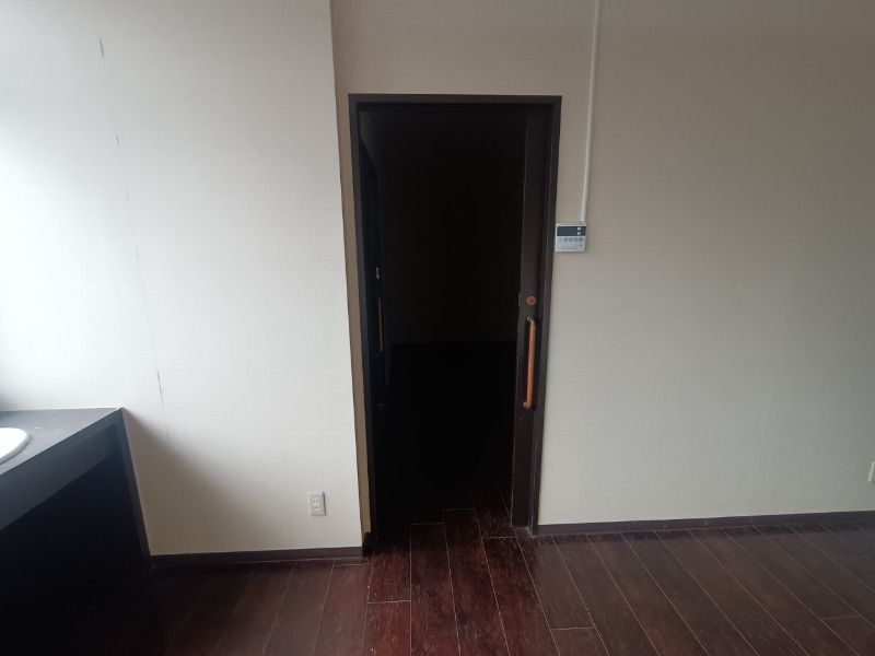 Sun Heights Higa Commercial Apartment Building for Sale in Naha - Thumbnail 3