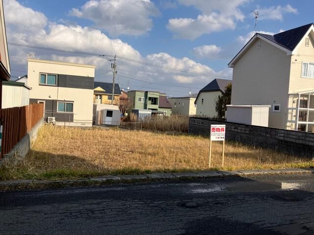 248 sqm Residential Land for Sale in Kitahiroshima, Hokkaido - Thumbnail 2