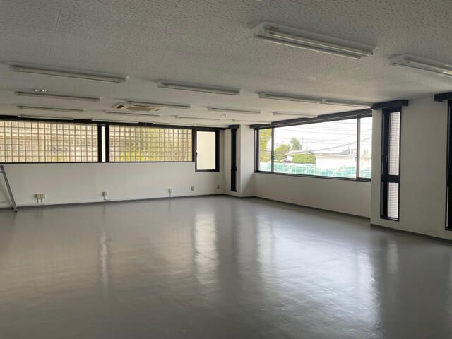 Commercial Unit for Rent in Kitamoto, Saitama - 132 sqm - Thumbnail 3