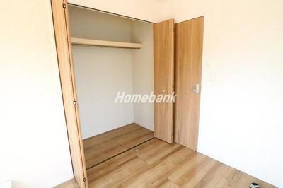 2015-Built 4LDK House in Moroyama, Saitama with South-Facing Garden — Interior, Moroyama, Saitama