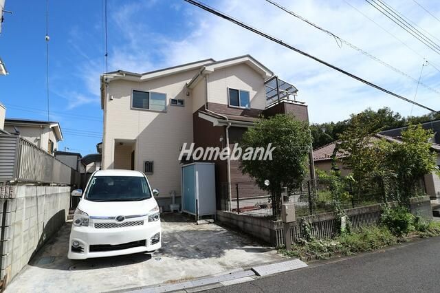 2015-Built 4LDK House in Moroyama, Saitama with South-Facing Garden - Thumbnail 2