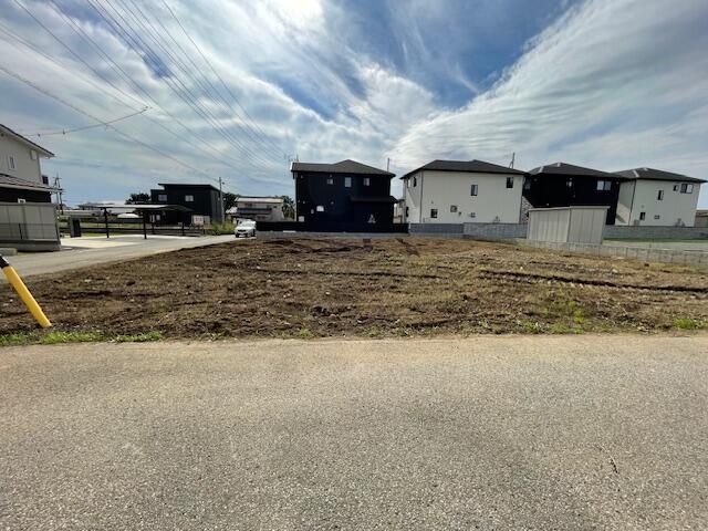 Land for Sale in Ota City, Gunma - 421 sqm Corner Lot - Thumbnail 3