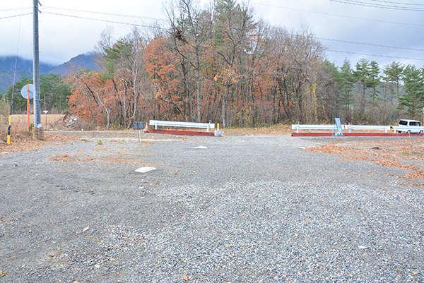 Land along the foot of the mountain line at the northern end of Hotaka - Thumbnail 3
