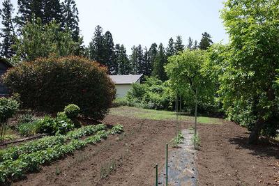 A house on the hill of Yukunimura, overlooking Mt. Iide and overlooking the city of Kitakata — Image 4, Kitakata, Fukushima