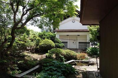 A house on the hill of Yukunimura, overlooking Mt. Iide and overlooking the city of Kitakata — Image 1, Kitakata, Fukushima