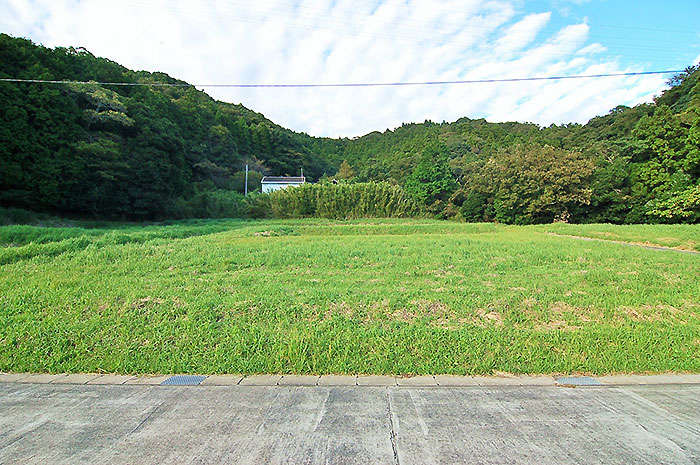 Coastal Home with Garden Plot in Shirako, 6km from Beach - Thumbnail 4