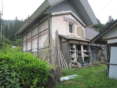 Traditional Japanese Home with Gate House Near Taneyama Highlands — Image 4, Oshu, Iwate