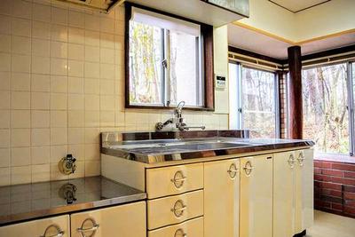 Traditional Japanese House with Mountain Views in Yamanashi — Image 4, Hokuto, Yamanashi