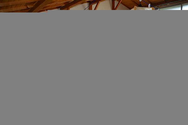 Mountain Cabin with Stream Views in Yokoze, Saitama - Thumbnail 2