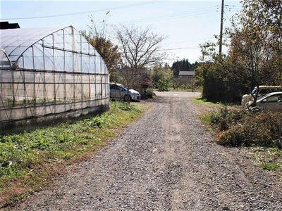 Sunny land with panoramic view of the Southern Alps — Image 3, Hokuto, Yamanashi
