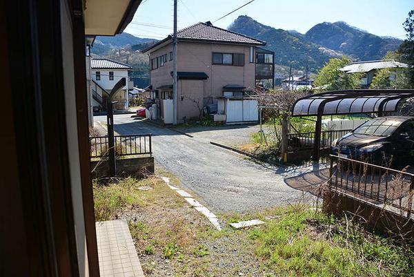 Creative Workspace Home in Yokoze, Saitama - 118m² on Large Plot - Thumbnail 3