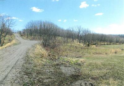 Corner Plot with Storage Building Near Isobunnai Station, Hokkaido — Image 2, Shibecha, Hokkaido