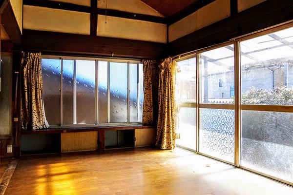 Pet-Friendly Log House Villa in Yamanashi Highland Area - Thumbnail 3