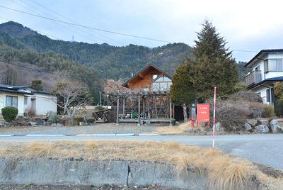 A playful Scandinavian log house built on a hill overlooking the countryside — Image 2, Matsukawa, Nagano