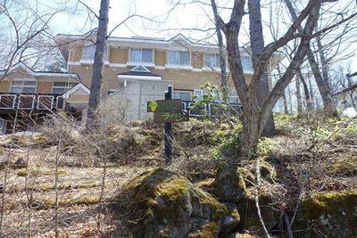 6-room mansion surrounded by green trees (land lease right) — Image 1, Chino, Nagano