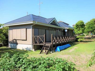 Easy-to-use one-story house with a beautiful garden — Image 1, Yokoshibahikaricho, Saitama