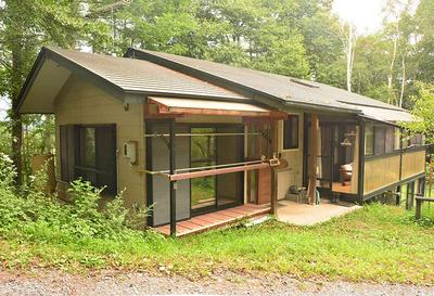 A house with a large vegetable garden in the forest where you can hear the babble — Image 1, Fujimi, Nagano