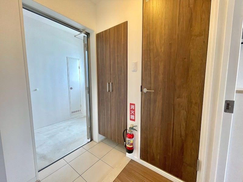 Modern 1DK Apartment for Rent in Shuri, Naha, Okinawa - Thumbnail 3