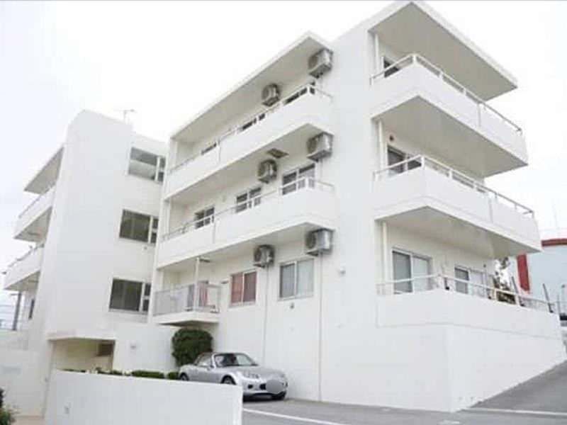 2LDK Apartment for Rent in Tomigusuku, Okinawa - Thumbnail 2