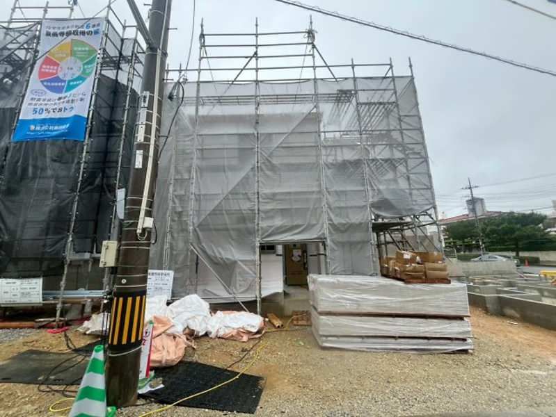 New 2LDK House for Sale in Ginowan, Okinawa with Parking - Thumbnail 4