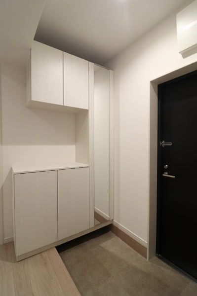 Renovated 3LDK Apartment in Ginowan, Okinawa with Walk-in Closet - Thumbnail 4