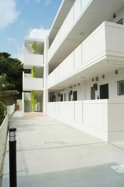 1DK Apartment for Rent in Matsumoto, Okinawa City - Thumbnail 2