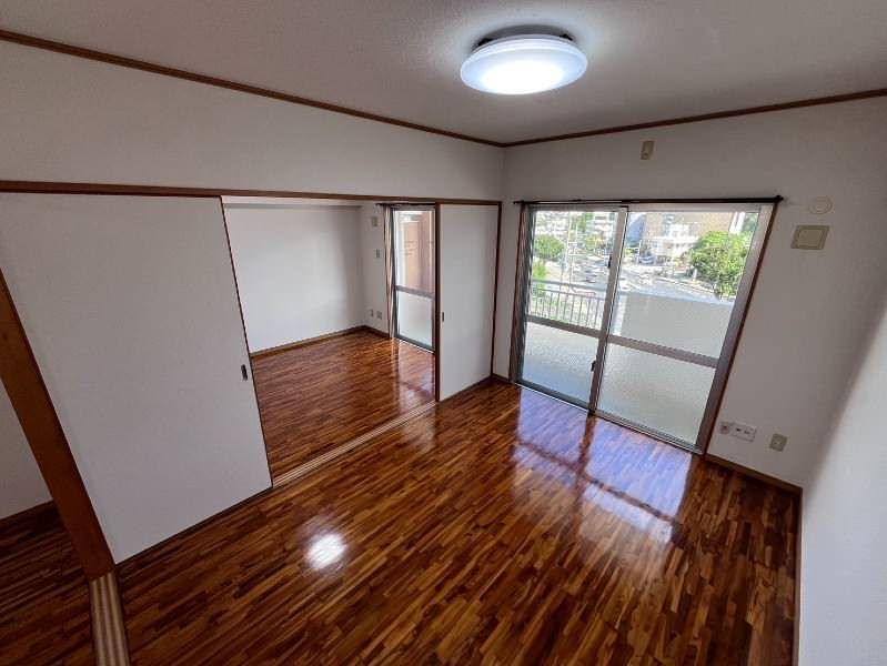 2DK Apartment for Rent in Urasoe Taira, Okinawa - Main Image