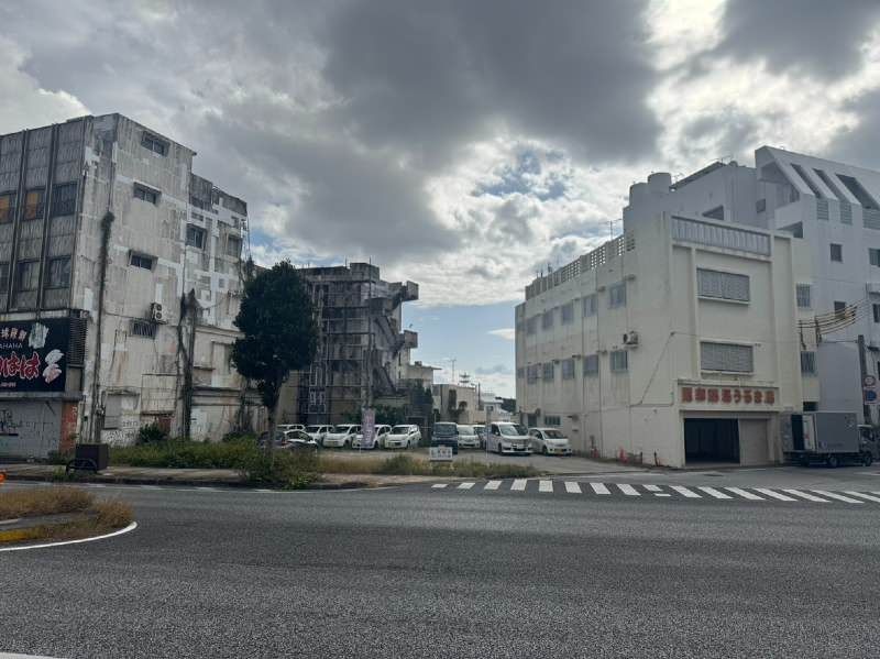 Commercial Land for Sale in Okinawa City, Sonoda 3-chome - Thumbnail 2