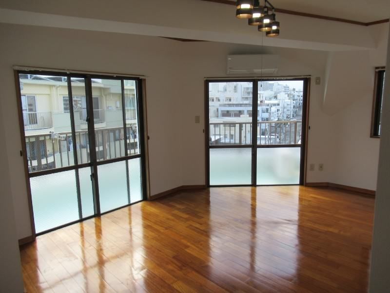 Ichigo House 1LDK Apartment for Rent in Urasoe, Okinawa - Thumbnail 4