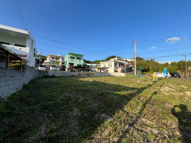 Vacant Residential Plot for Sale in Kitahira, Itoman, Okinawa - Image 1
