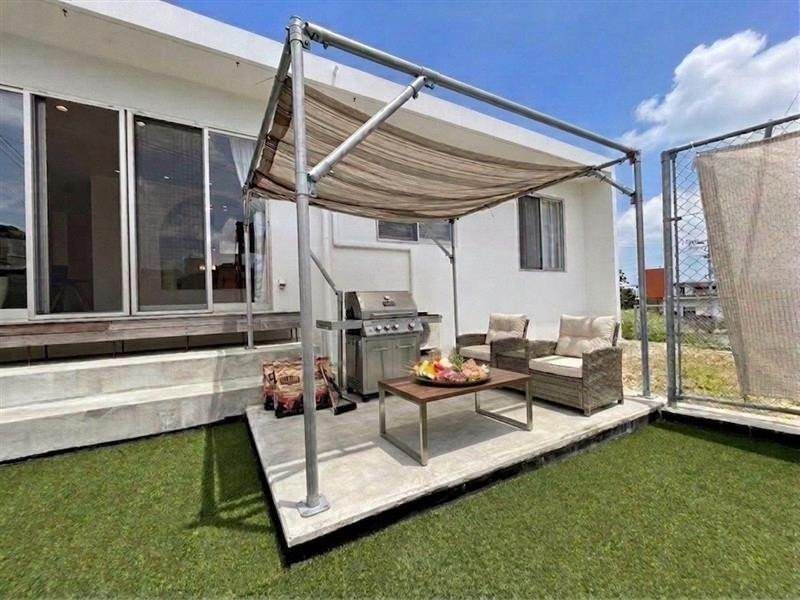 Modern 4LDK House with Ocean Views in Nanjo, Okinawa - Thumbnail 3