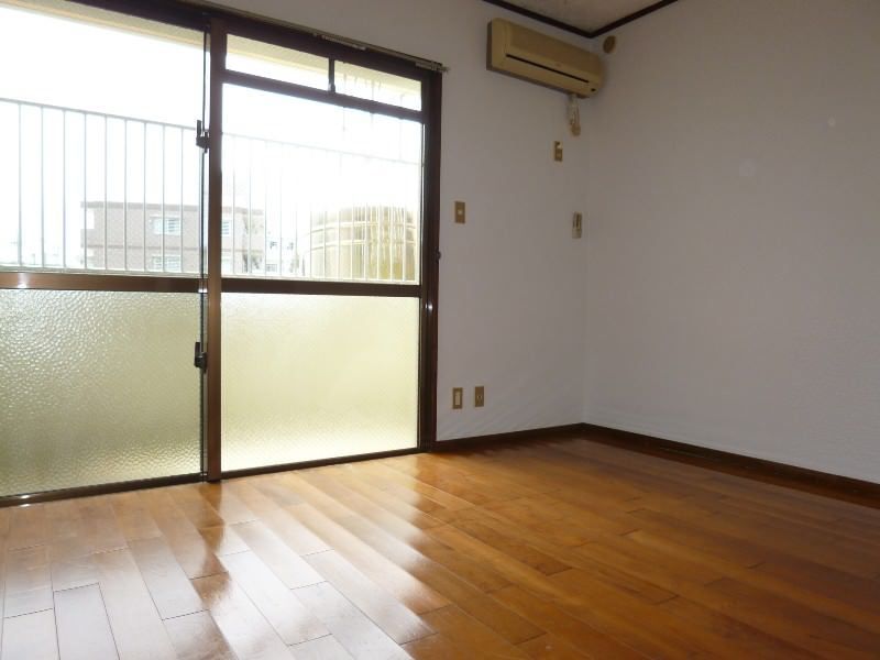 Student 1R Apartment near University of the Ryukyus, Ginowan - Thumbnail 2
