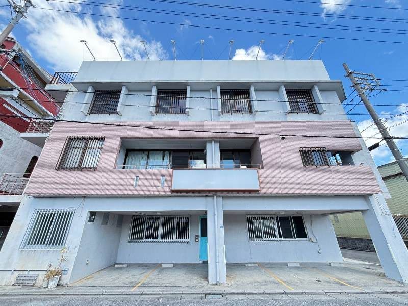 Riverview 7 Commercial Shop/Office for Rent in Urasoe, Okinawa - Thumbnail 3