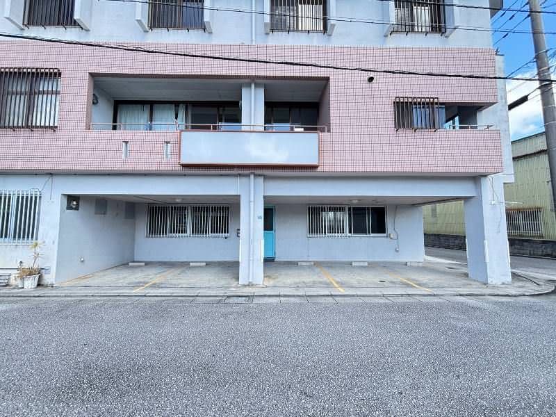 Riverview 7 Commercial Shop/Office for Rent in Urasoe, Okinawa - Thumbnail 4
