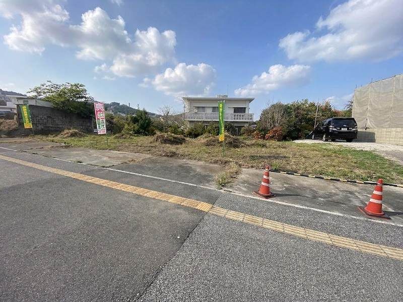 Land for Sale in Miyadaira, Haebaru Town, Okinawa - 263 sqm - Thumbnail 2