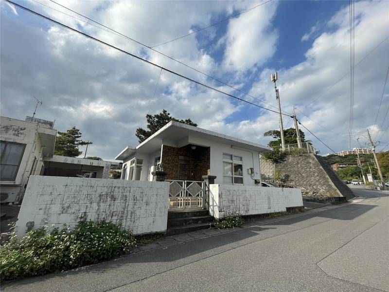 3LDK Detached House for Rent in Nanjo City, Okinawa - Thumbnail 2
