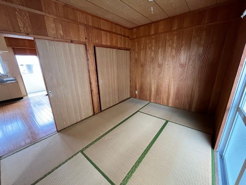 3DK Apartment for Rent in Ginowan Oyama, Okinawa - Thumbnail 3