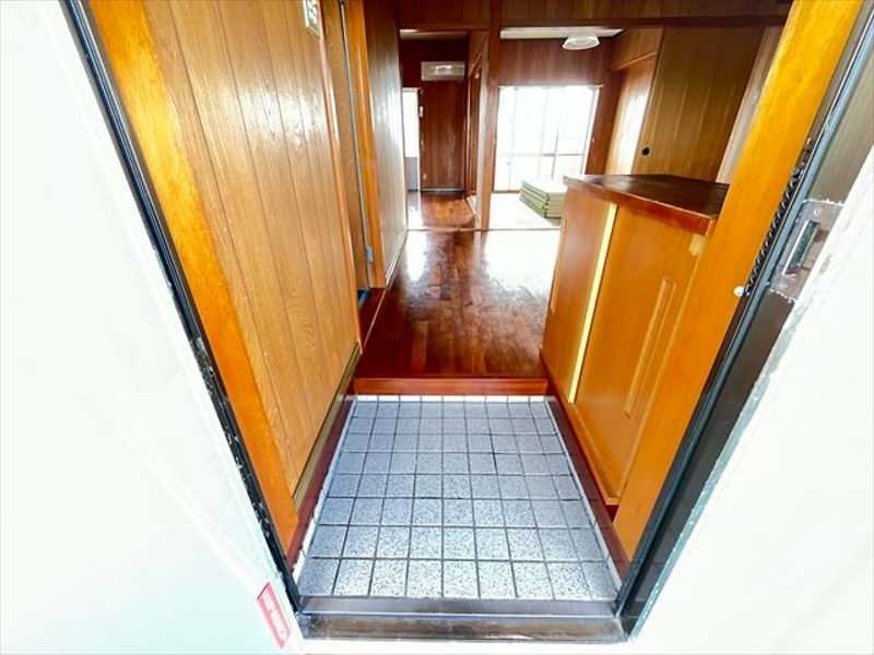 Heisei Apartment 2DK for Rent in Yomitan Village, Okinawa - Thumbnail 4
