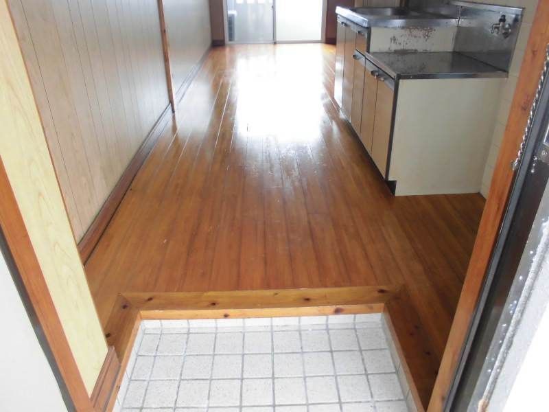 1R Apartment for Rent in Miyazato, Nago City, Okinawa - Thumbnail 3