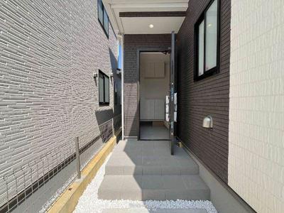 New 3LDK House for Sale in Ginowan, Okinawa — Front_door, Ginowan, Okinawa