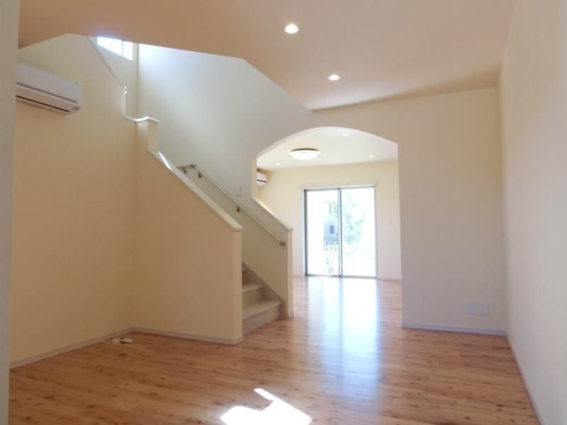 5LDK Detached House for Sale in Sea Lake Zakimi, Yomitan - Thumbnail 4