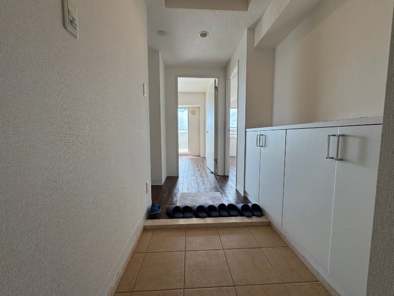 Mio Bien Nakasone 3LDK Apartment with Ocean View in Okinawa City - Thumbnail 4
