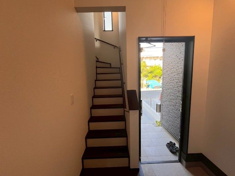 New 2025 3LDK Wooden House for Sale in Naha City Gushi - Thumbnail 4