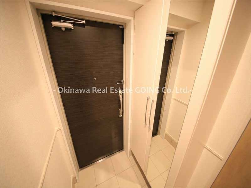 New Pet-Friendly 2LDK Apartment for Rent in Okinawa City - Thumbnail 4