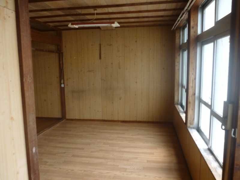 1LDK Apartment for Rent in Naha, Okinawa Near Onoyama Park Station - Thumbnail 4